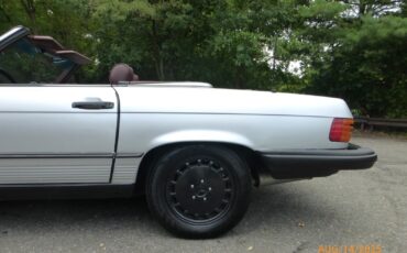 Mercedes-Benz-SL-Class-1986-Convertible-8