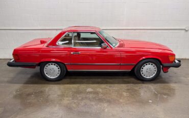Mercedes-Benz-SL-Class-1987-Convertible-37