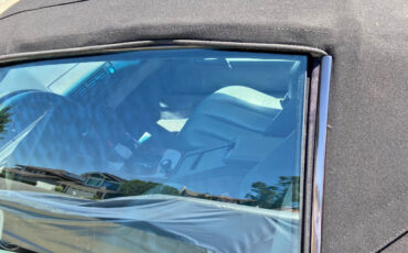 Mercedes-Benz-SL-Class-1990-Convertible-11