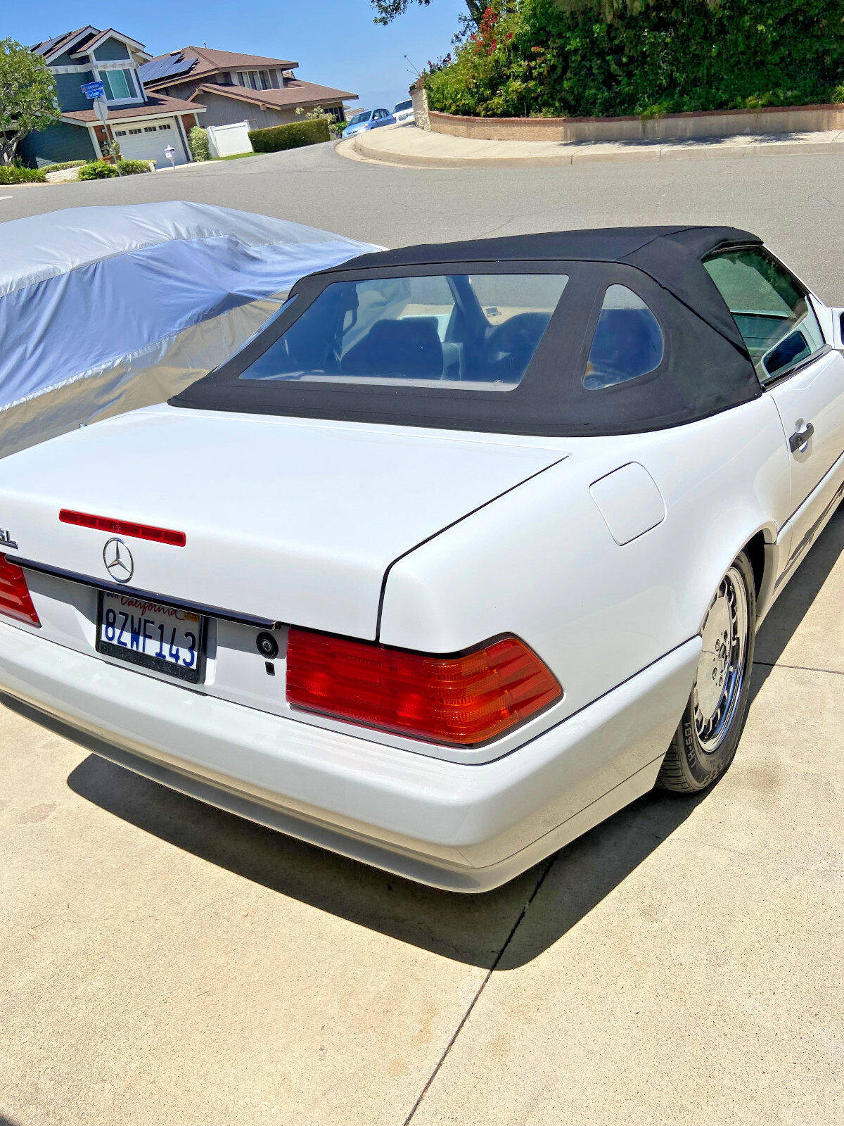 Mercedes-Benz-SL-Class-1990-Convertible-4