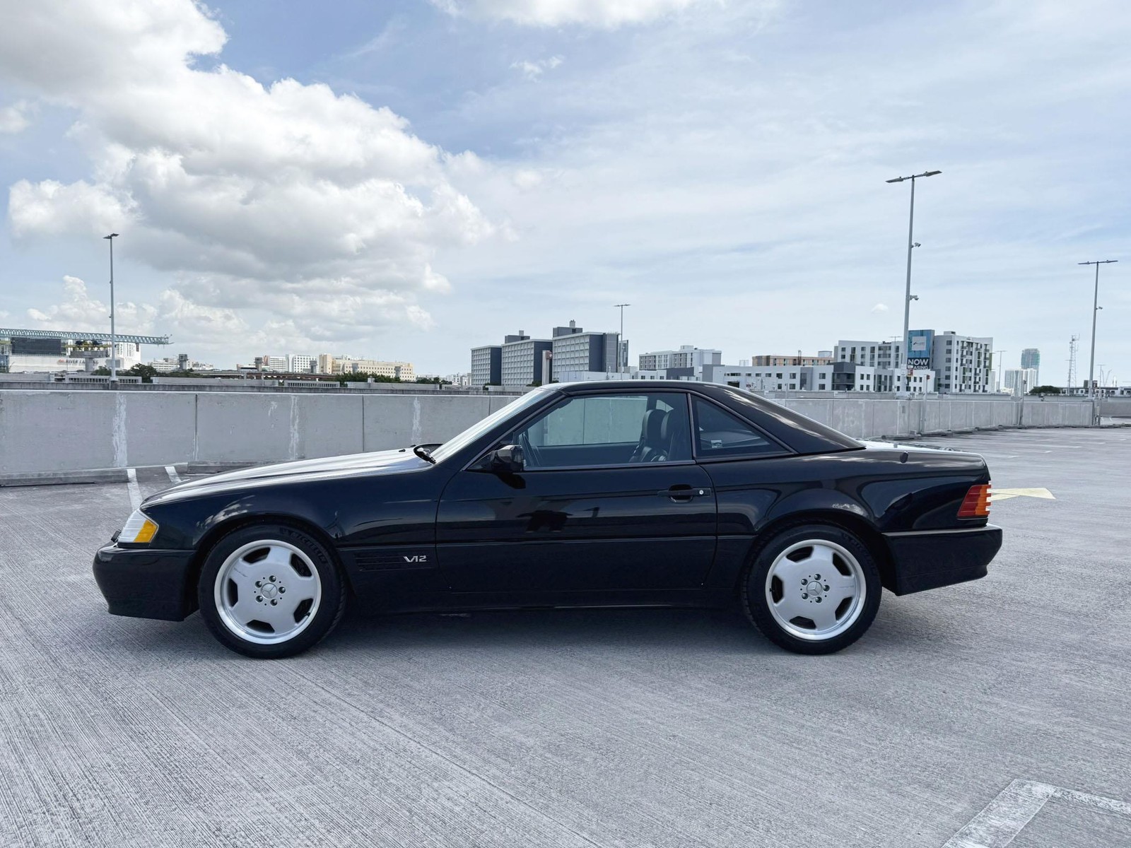 Mercedes-Benz-SL-Class-1995-CONVERTIBLE-2-DR-1