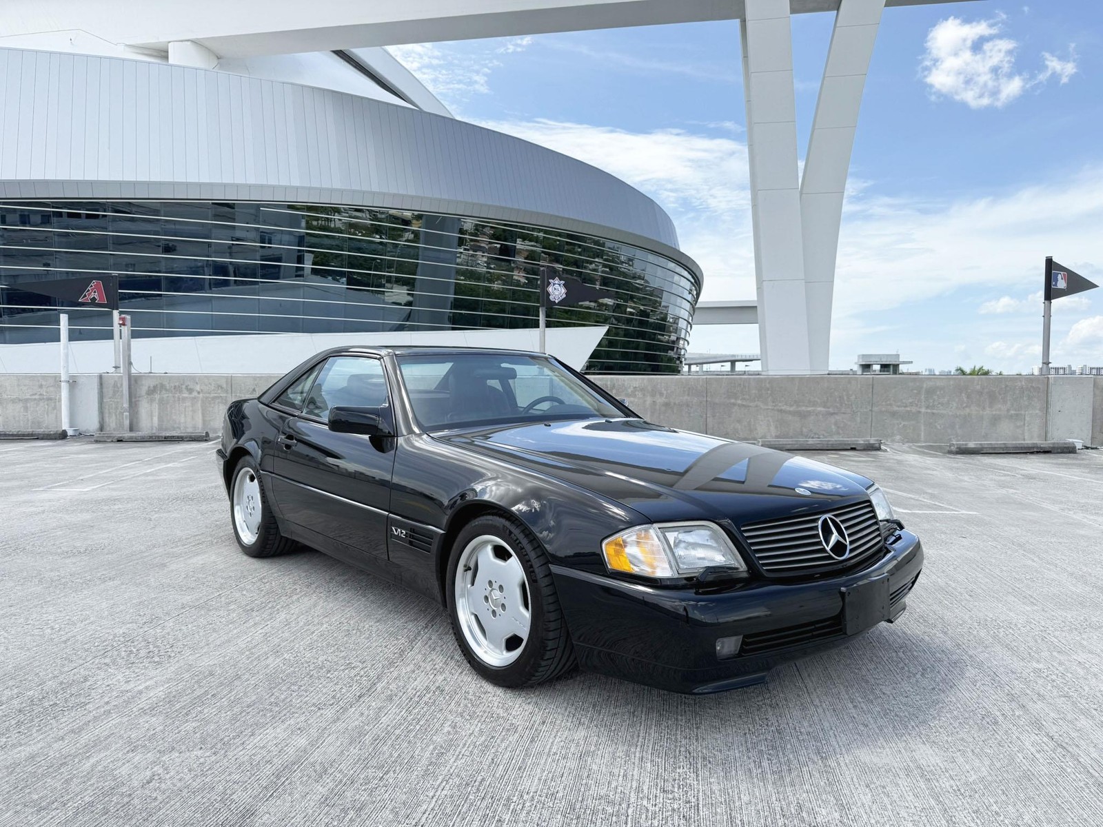 Mercedes-Benz-SL-Class-1995-CONVERTIBLE-2-DR-6