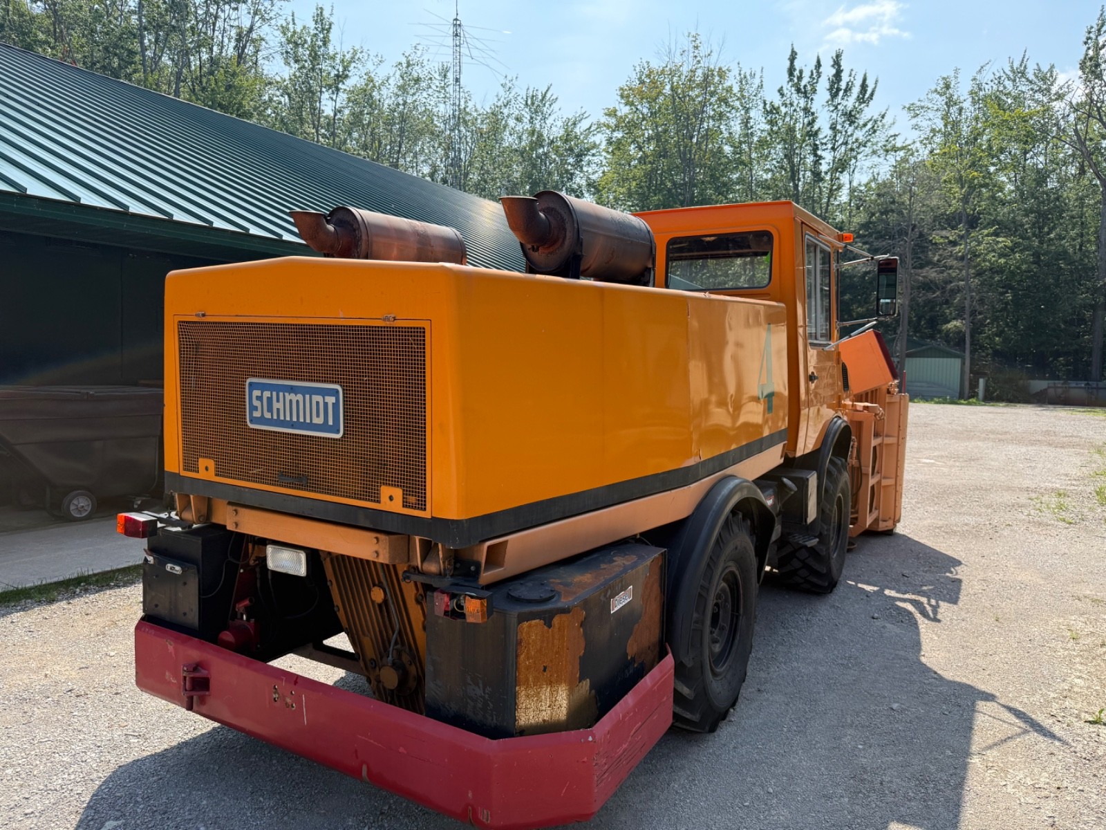 Mercedes-Benz-U1200-1985-Snow-Blower-3