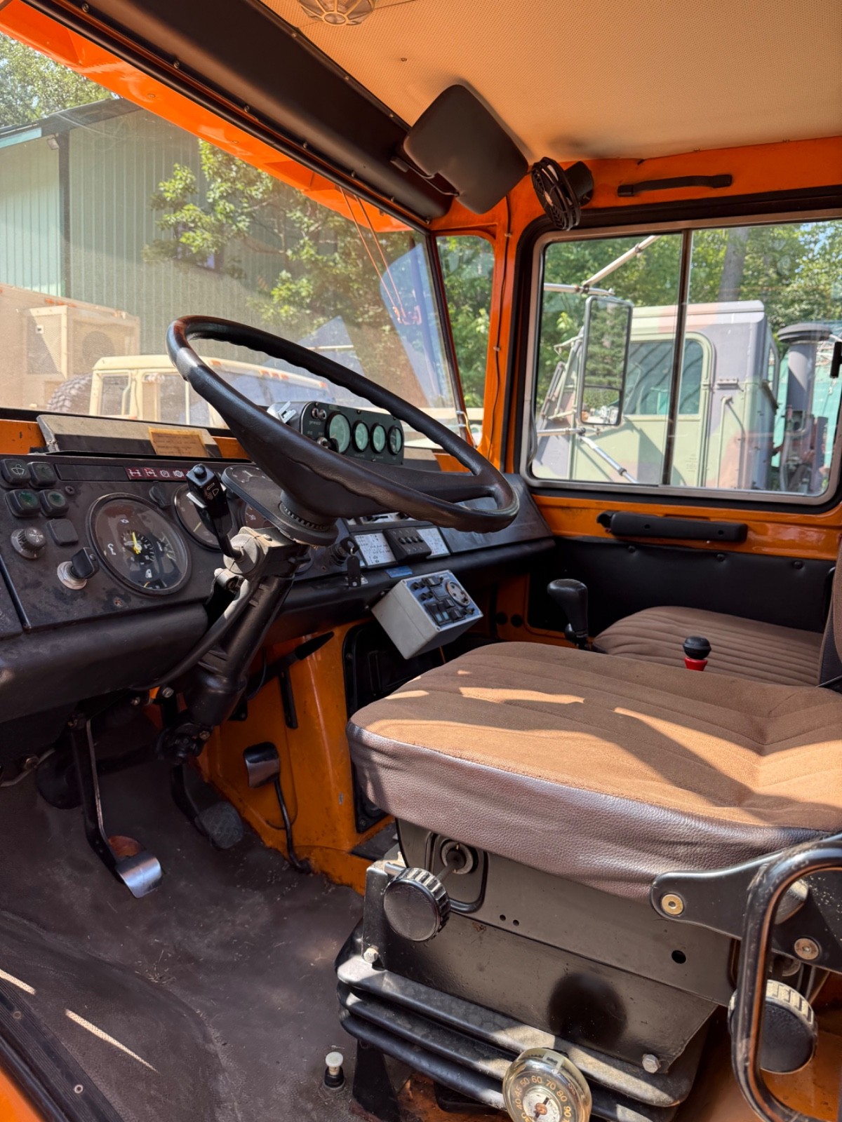 Mercedes-Benz-U1200-1985-Snow-Blower-7