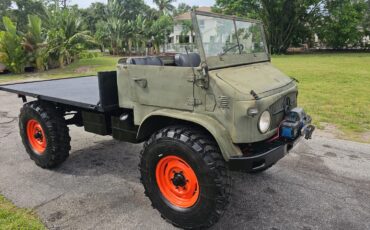 Mercedes-Benz-unimog-1958-2