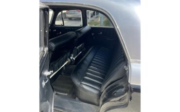 Mercedes-benz-180-1959-Black-and-silver-Black-9