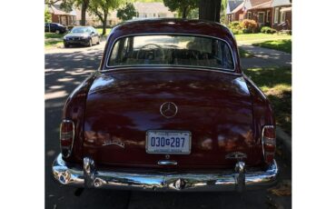 Mercedes-benz-190-1961-MaroonRed-tan-10