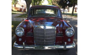 Mercedes-benz-190-1961-MaroonRed-tan-11