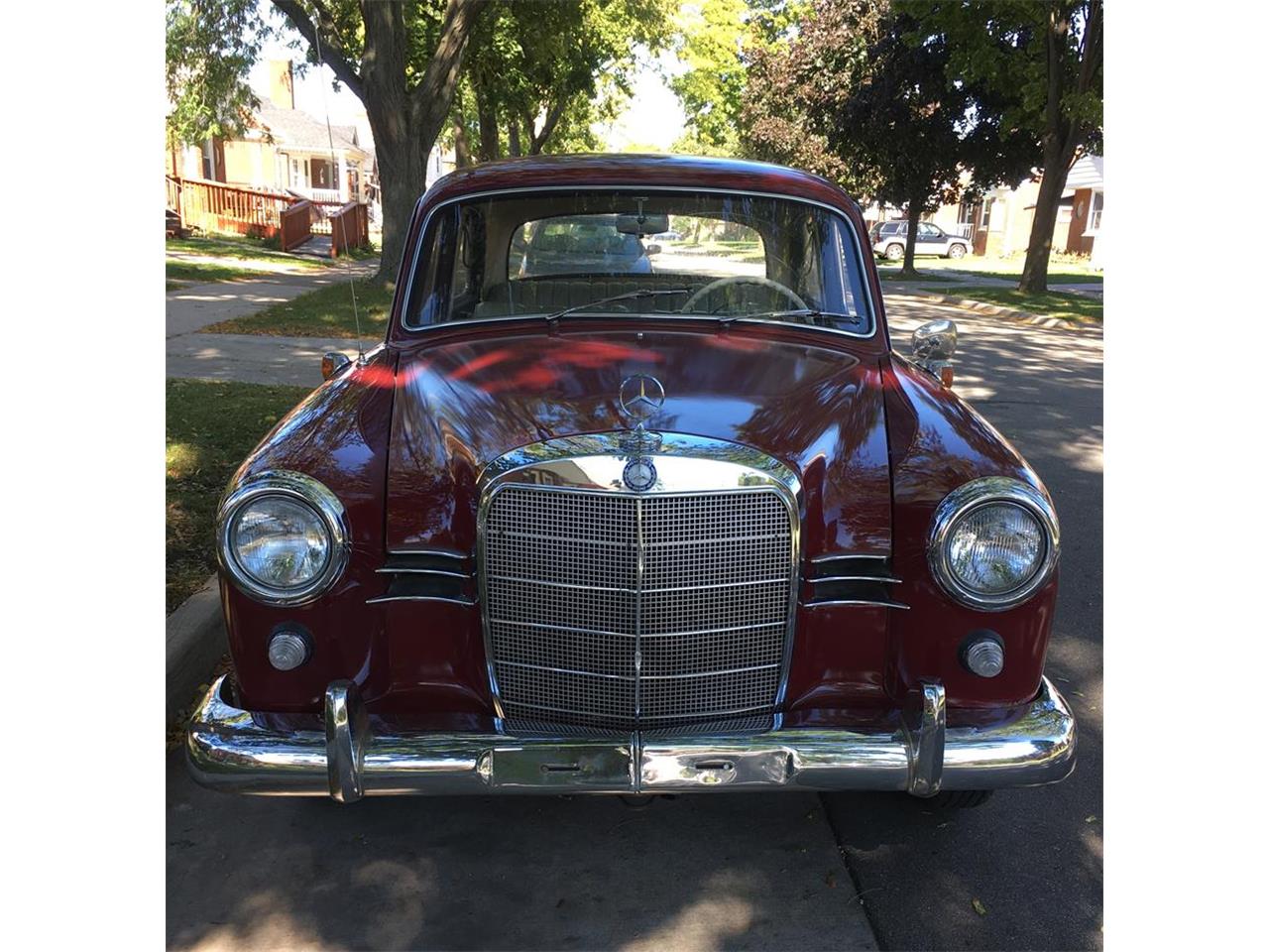 Mercedes-benz-190-1961-MaroonRed-tan-11