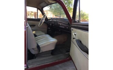 Mercedes-benz-190-1961-MaroonRed-tan