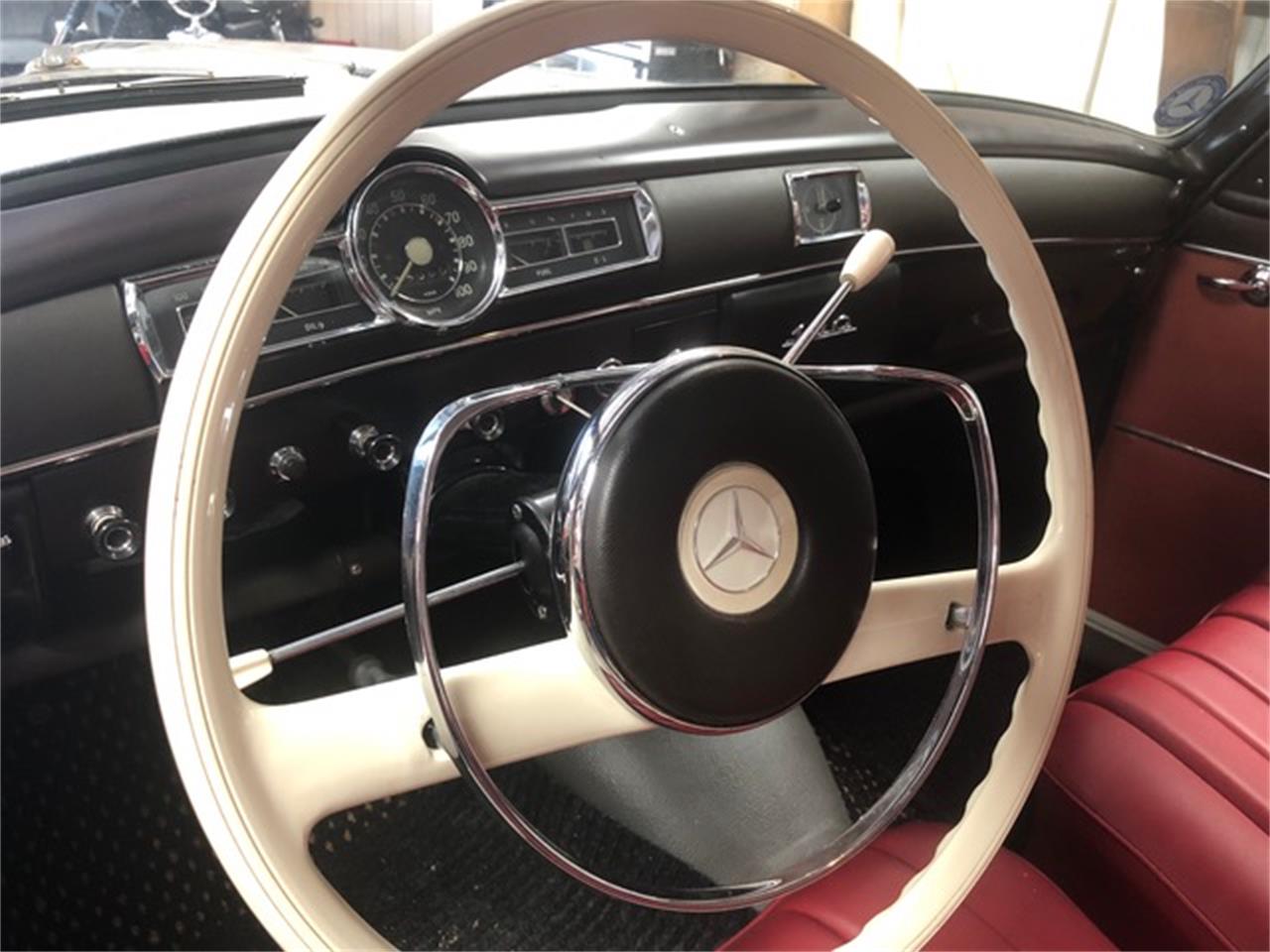 Mercedes-benz-190-1961-Pearl-Red-37