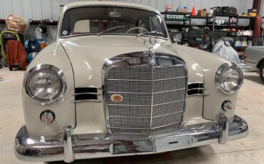 Mercedes-benz-190-1961-Pearl-Red-40