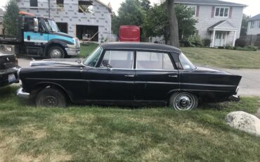 Mercedes-benz-190-1964-Black-Red-3