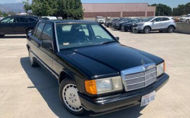 Mercedes-benz-190-e-1993-black-2