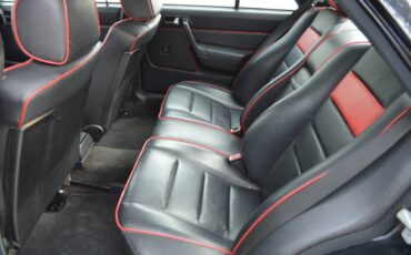 Mercedes-benz-190e-1993-black