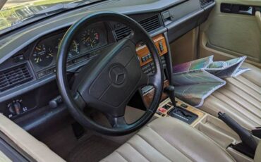 Mercedes-benz-190e-2.3-1992-silver-3