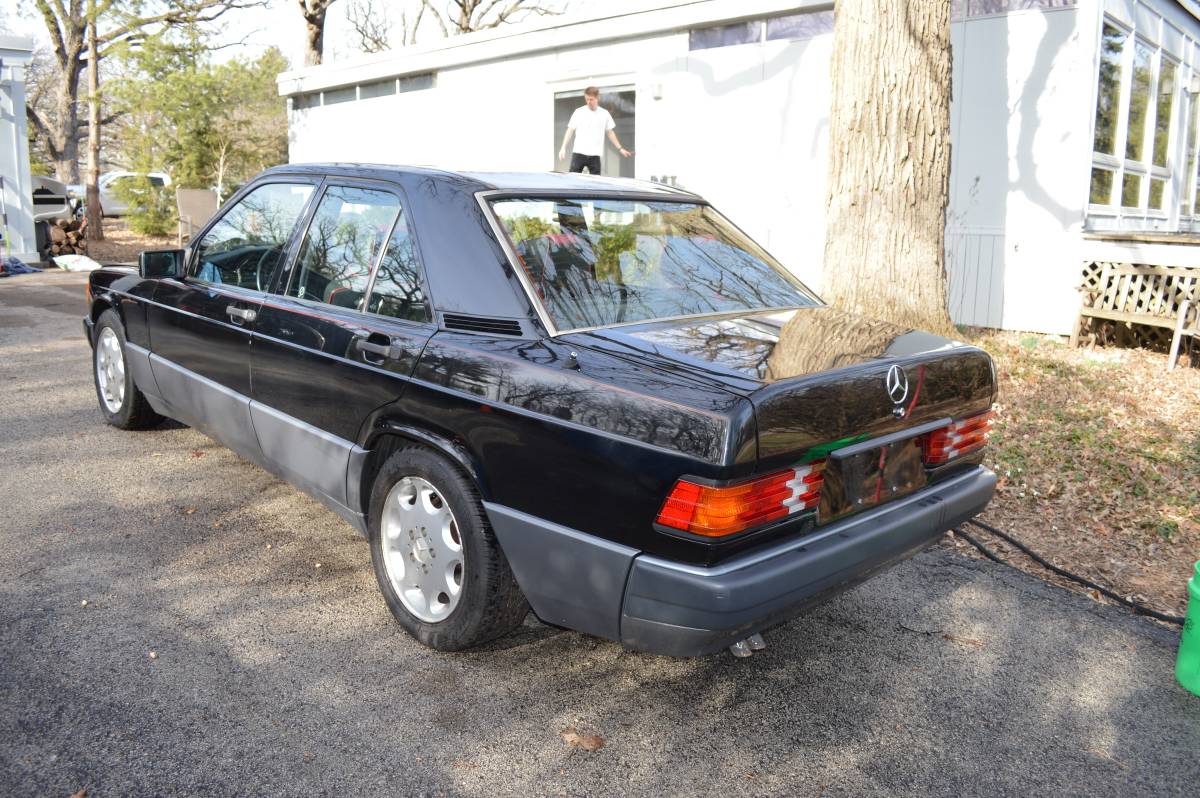 Mercedes-benz-190e-le-1993-1