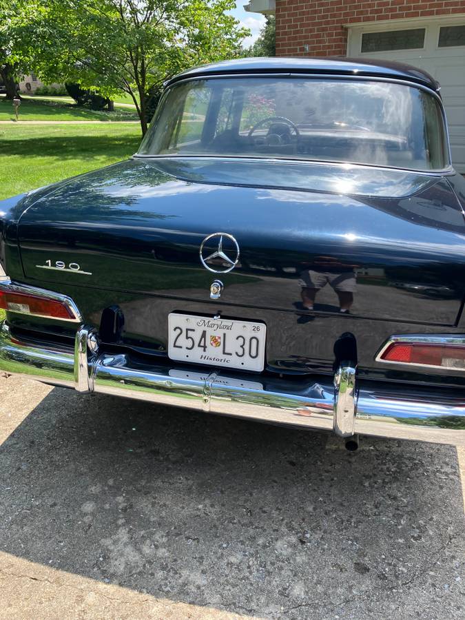 Mercedes-benz-1965-blue-5