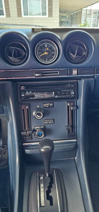Mercedes-benz-1973-silver-16