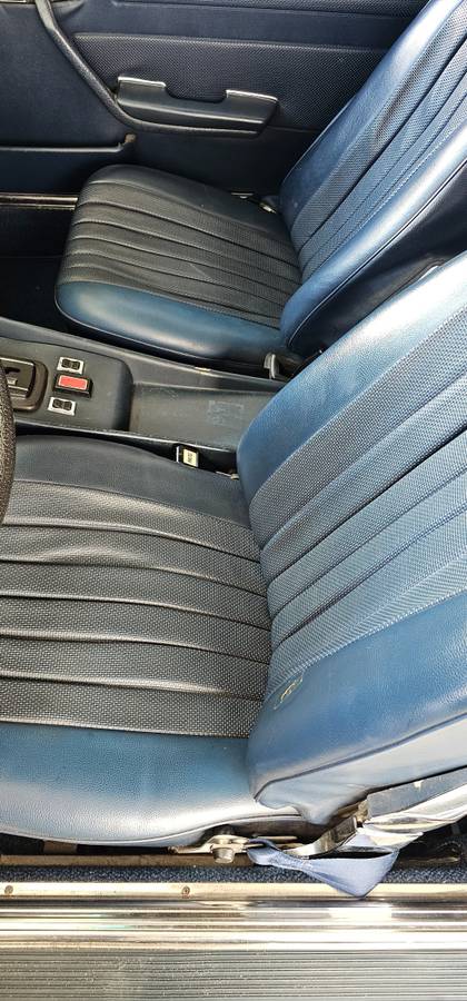 Mercedes-benz-1973-silver-17