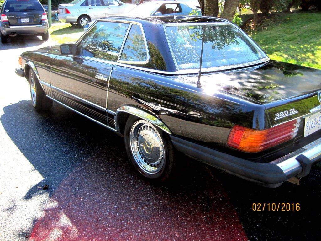 Mercedes-benz-1983-black-2
