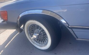 Mercedes-benz-1983-blue