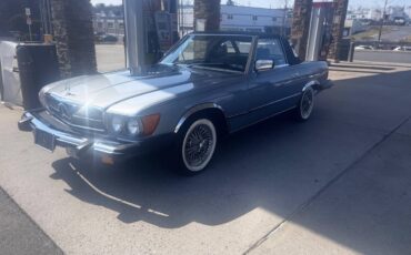 Mercedes-benz-1983-blue-7
