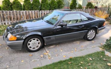 Mercedes-benz-1990-black-1