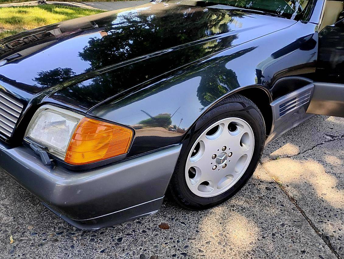 Mercedes-benz-1990-black-2