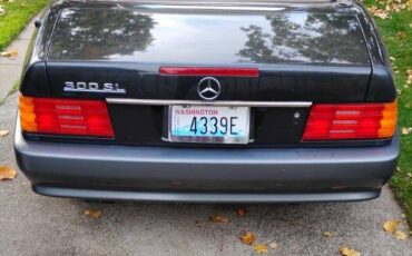Mercedes-benz-1990-black