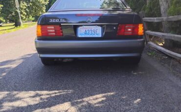 Mercedes-benz-1990-black-4