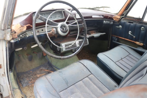 Mercedes-benz-220s-1958-Silver-Blue-1