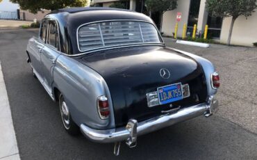 Mercedes-benz-220se-1959-2-Tone-Silver-BlueD-18