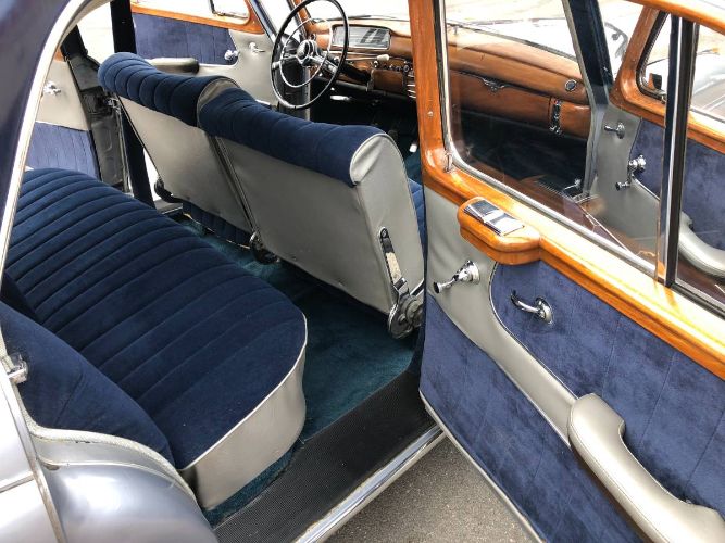 Mercedes-benz-220se-1959-2-Tone-Silver-BlueD-8
