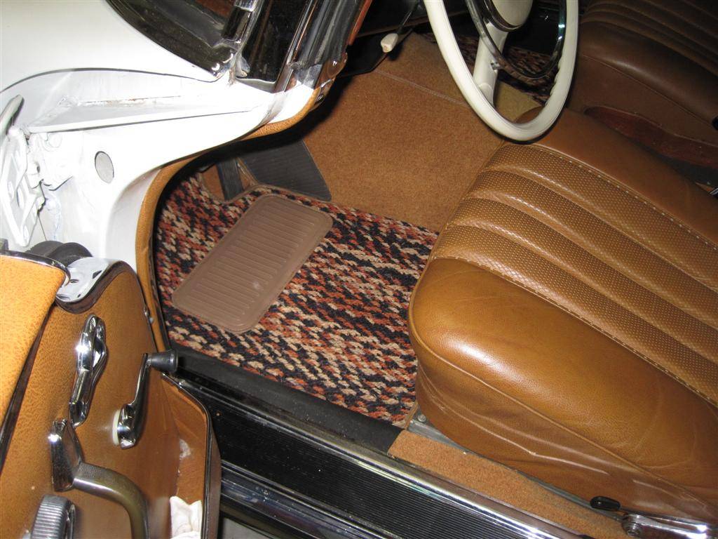 Mercedes-benz-220se-coupe-1966-white-5