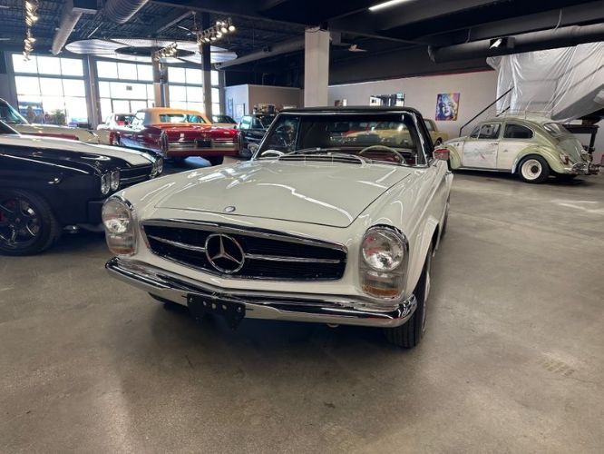 Mercedes-benz-230sl-1966-WhiteBlack-Top-Red-11