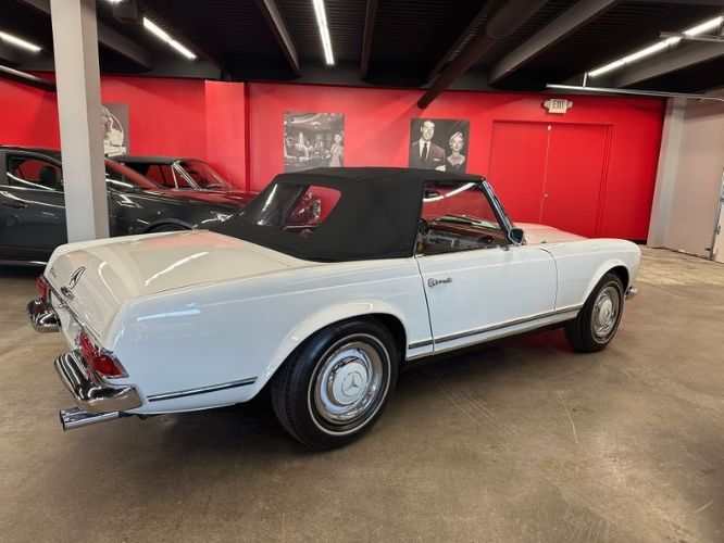 Mercedes-benz-230sl-1966-WhiteBlack-Top-Red-16