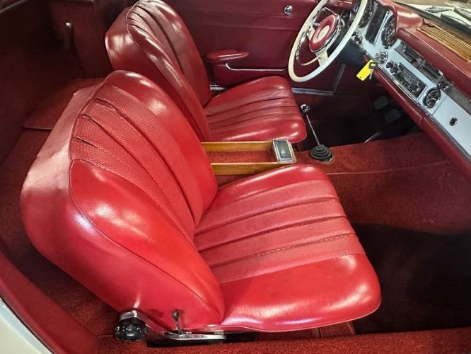 Mercedes-benz-230sl-1966-WhiteBlack-Top-Red-22