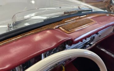 Mercedes-benz-230sl-1966-WhiteBlack-Top-Red-28