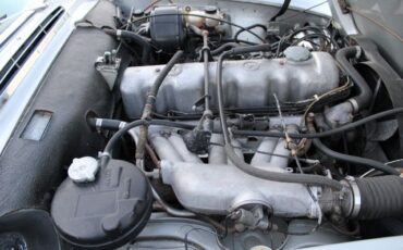 Mercedes-benz-230sl-1967-Silver-Blue-30