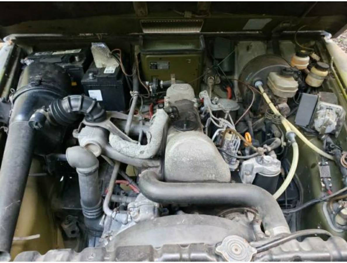 Mercedes-benz-240gd-diesel-1987-custom-7
