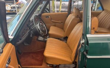 Mercedes-benz-280-class-1972-14