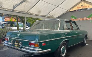 Mercedes-benz-280-class-1972-4