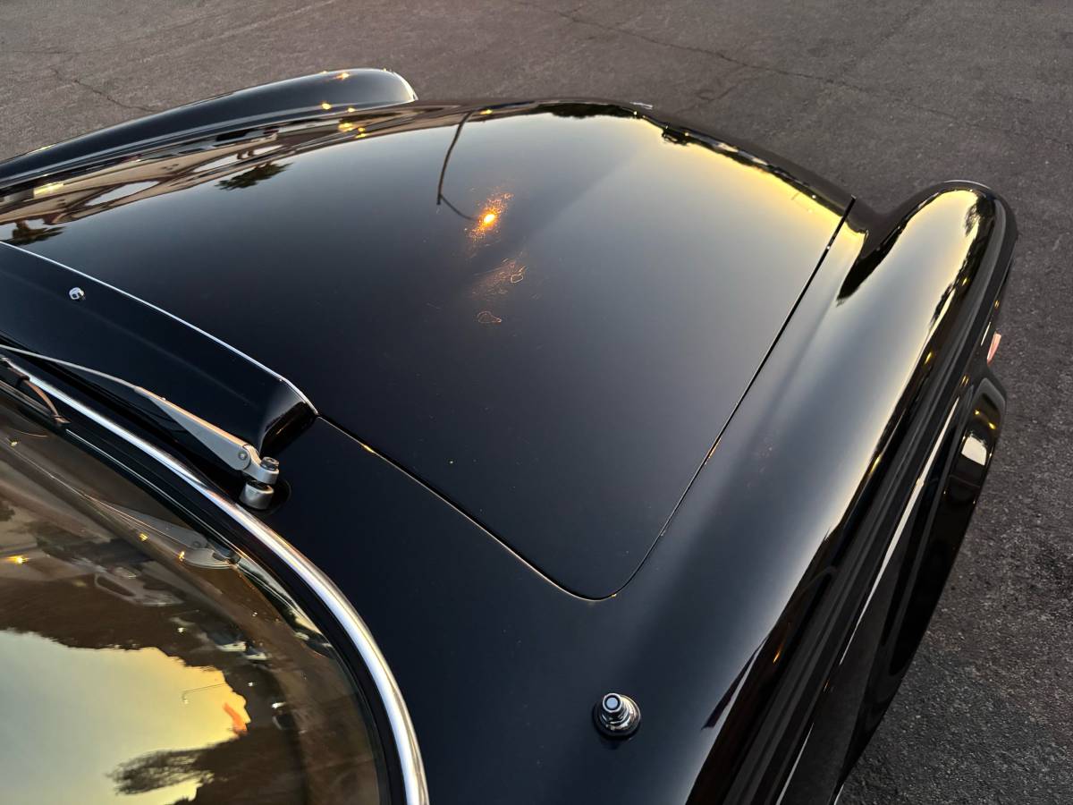 Mercedes-benz-280-sl-1971-black-7