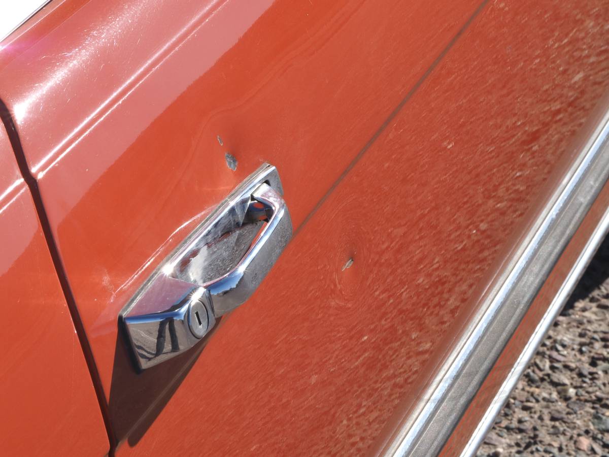 Mercedes-benz-280-sl-1980-orange-15