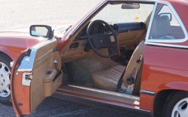 Mercedes-benz-280-sl-1980-orange-8