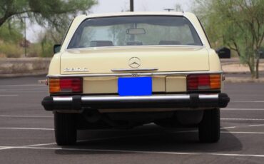 Mercedes-benz-280c-1974-yellow-10