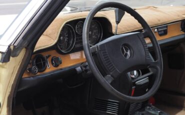 Mercedes-benz-280c-1974-yellow-12