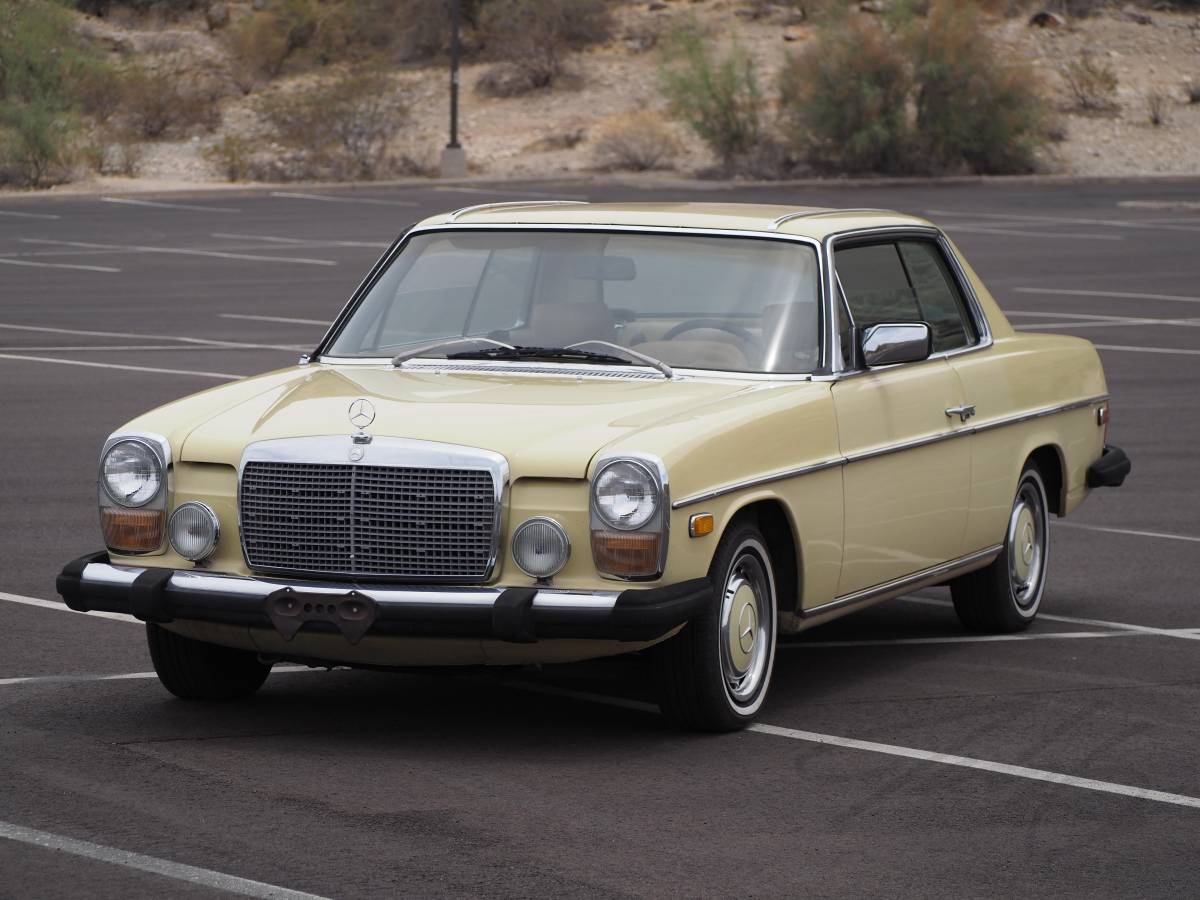 Mercedes-benz-280c-1974-yellow
