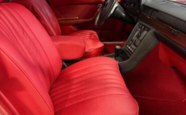 Mercedes-benz-280s-1975-4